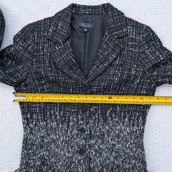 Rickie Freeman Teri Jon Tweed Jacket Black & White Fringe Size 6 - Picture 4 of 5